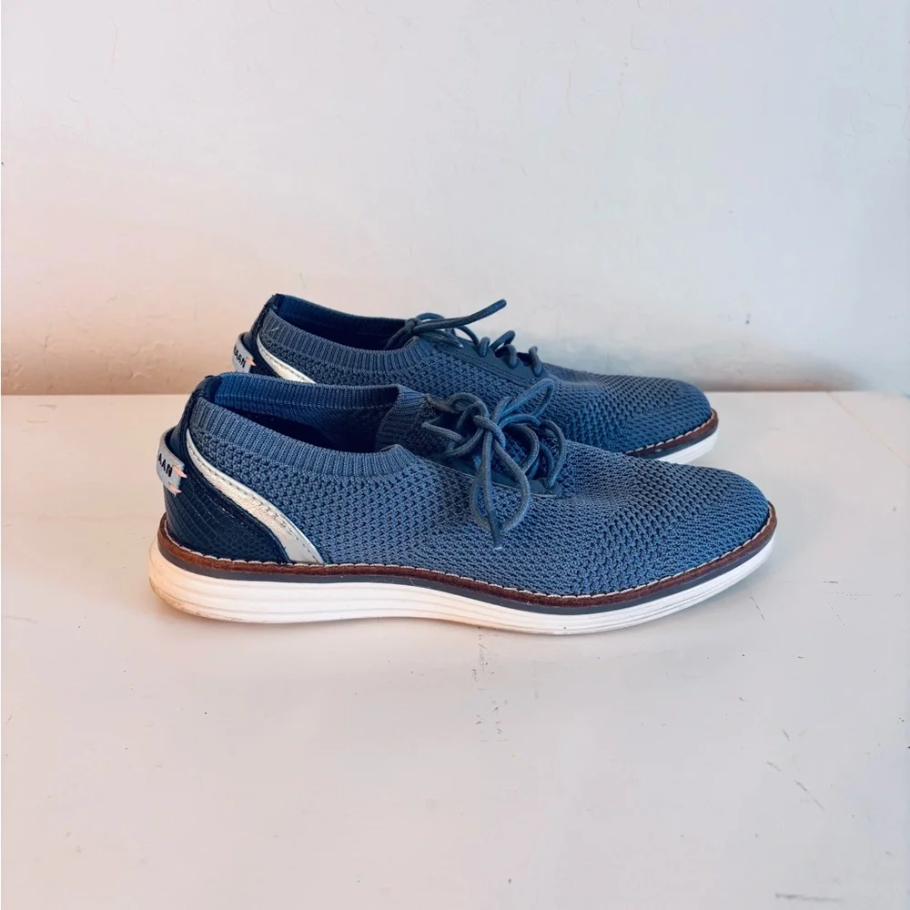 Cole Haan OriginalGrand Meridian Oxford sneakers in a Navy, Sz 5.5 Style W26499